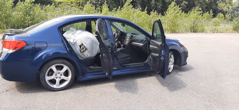 2011 Subaru Legacy 2.5i