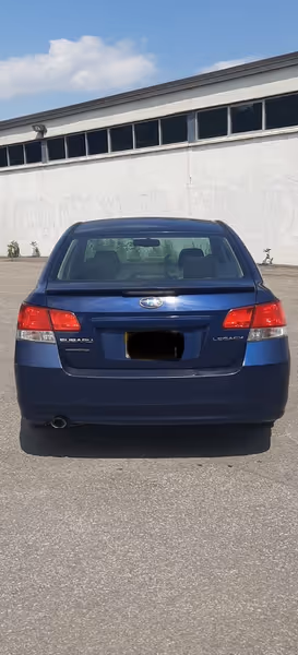 2011 Subaru Legacy 2.5i
