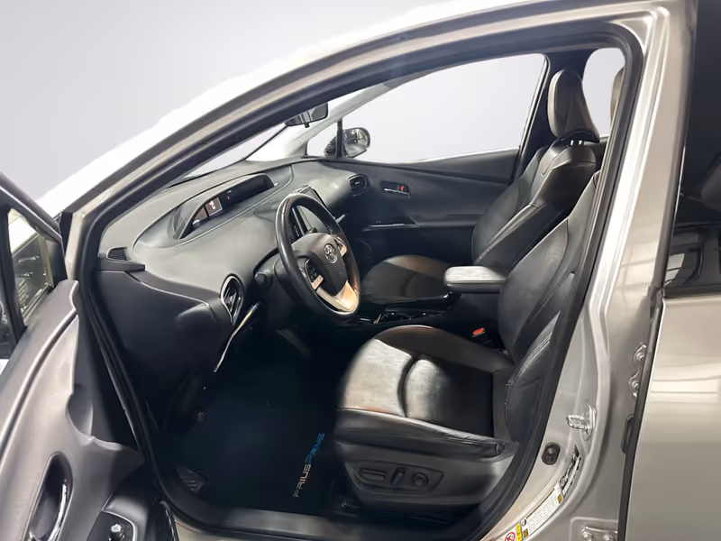 2019 Toyota Prius Prime Plus