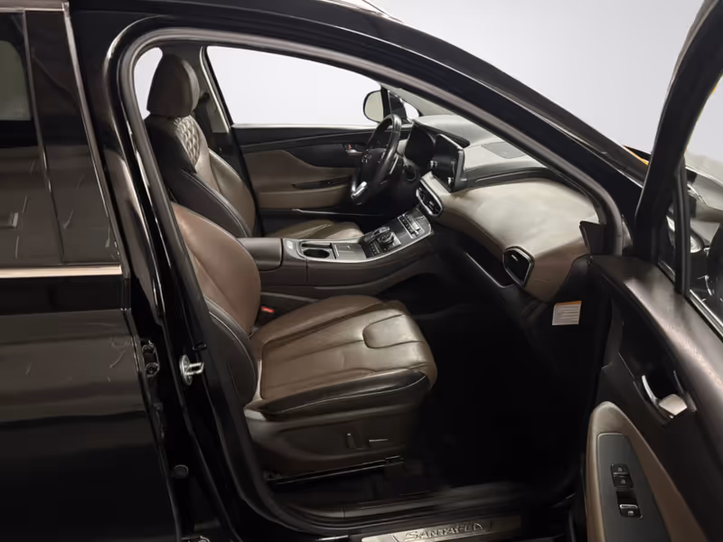 2022 Hyundai Santa Fe Luxury AWD