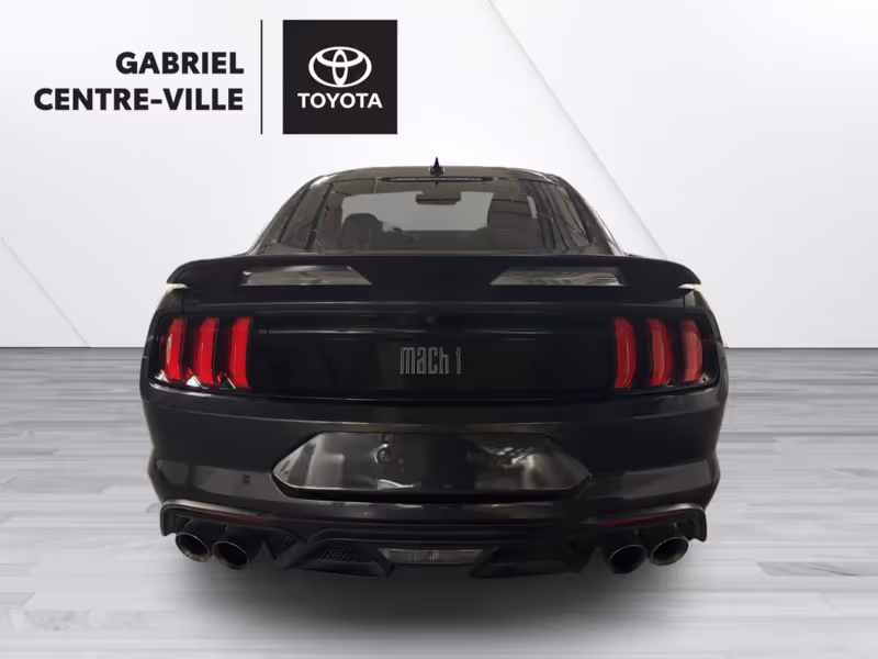 2022 Ford Mustang Mach 1