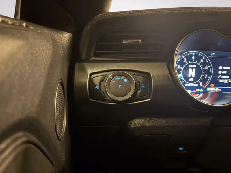 2022 Ford Mustang Mach 1