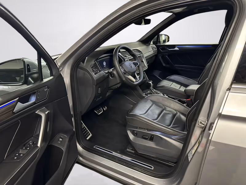 2022 Volkswagen Tiguan Highline R-Line