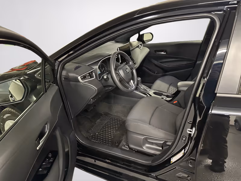 2025 Toyota Corolla Hatchback CVT