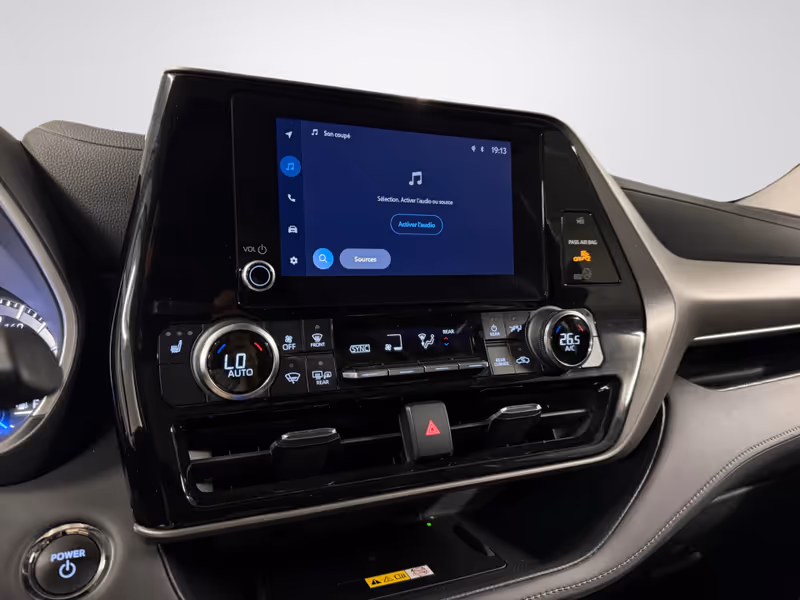 2023 Toyota Highlander Hybrid XLE