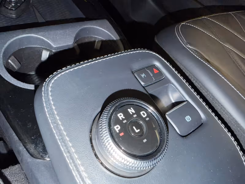 2022 Ford Mustang Mach-E Select