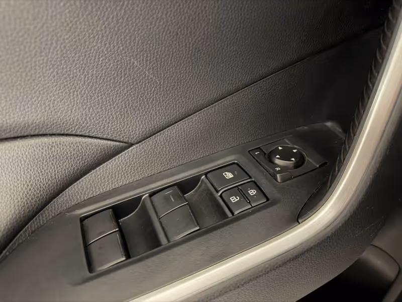 2019 Toyota RAV4 Hybrid LE