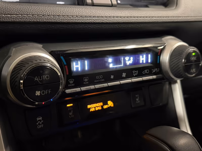 2019 Toyota RAV4 Hybrid LE