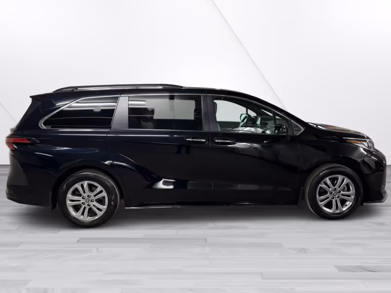 2022 Toyota Sienna