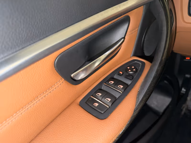 2017 BMW 3 Series 330i xDrive