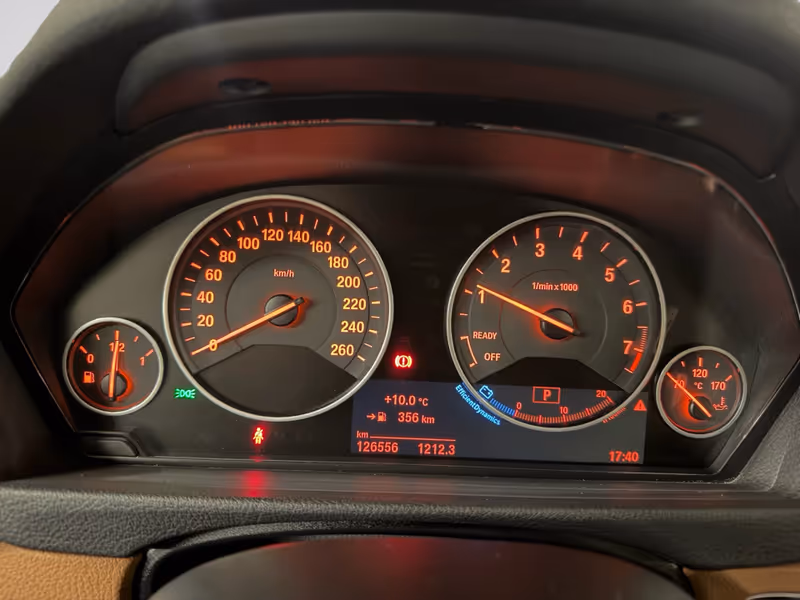 2017 BMW 3 Series 330i xDrive