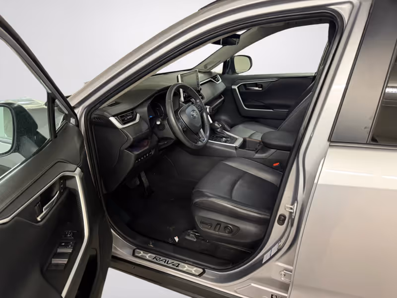 2022 Toyota RAV4 Limited