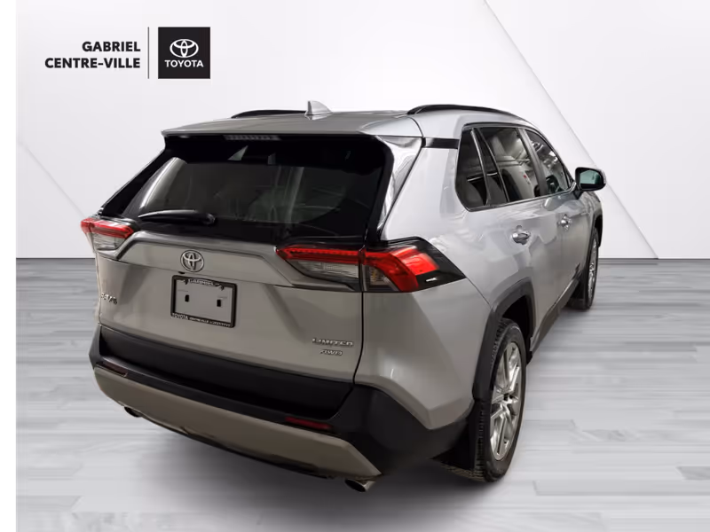 2022 Toyota RAV4 Limited