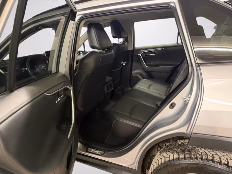 2022 Toyota RAV4 Limited