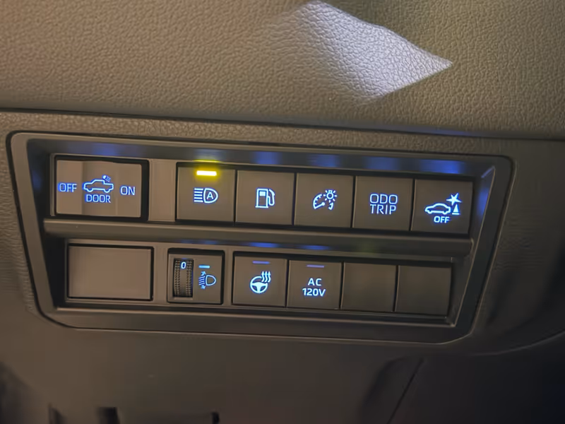 2023 Toyota Tundra Limited Hybrid