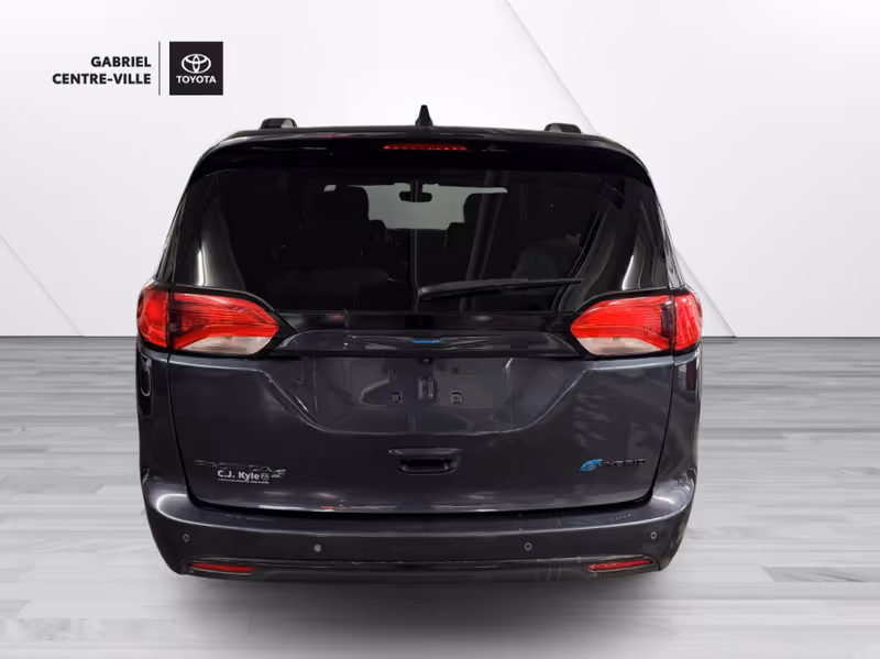 2020 Chrysler Pacifica Hybrid Touring-L