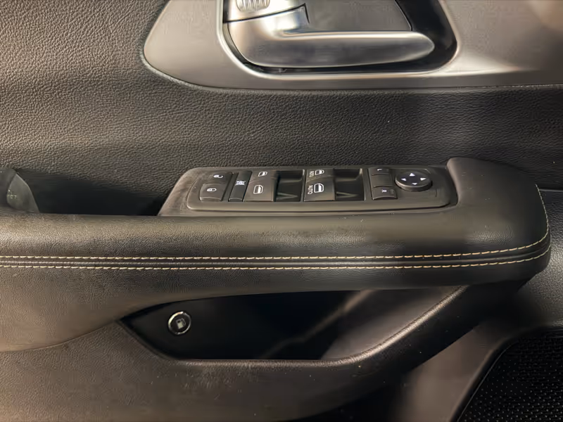 2020 Chrysler Pacifica Hybrid Touring-L