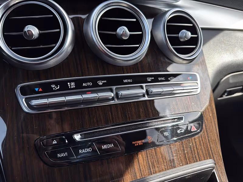 2019 Mercedes-Benz GLC GLC 300