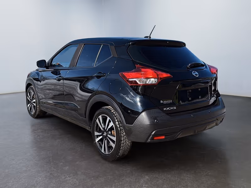 2020 Nissan Kicks SV