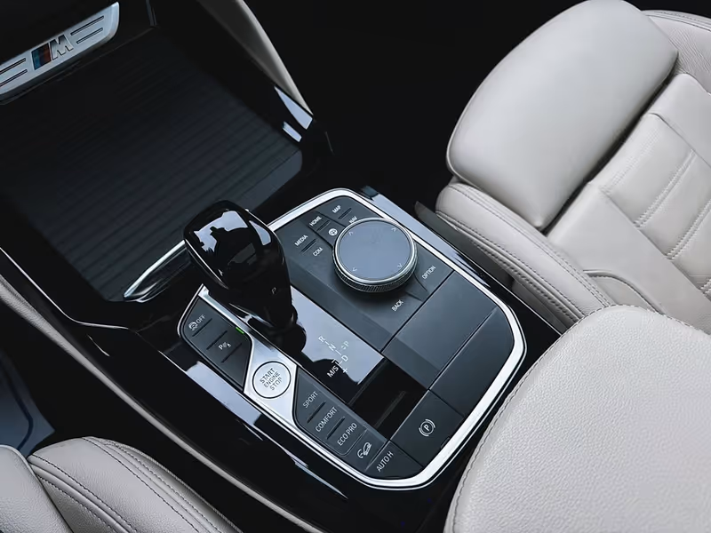 2023 BMW X4 M40i