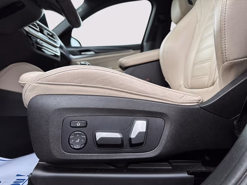 2023 BMW X4 M40i