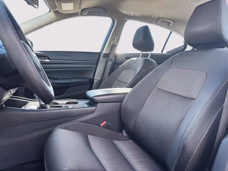 2022 Nissan Altima 2.5 SE