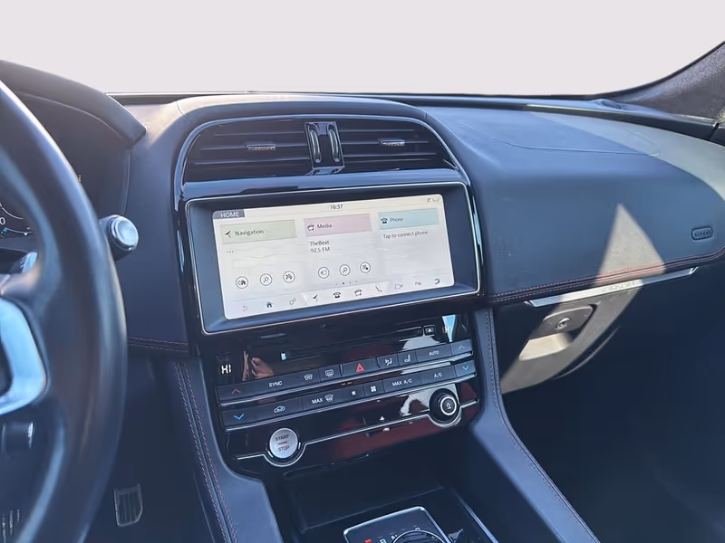 2020 Jaguar F-PACE S