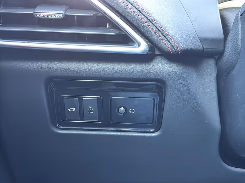 2020 Jaguar F-PACE S