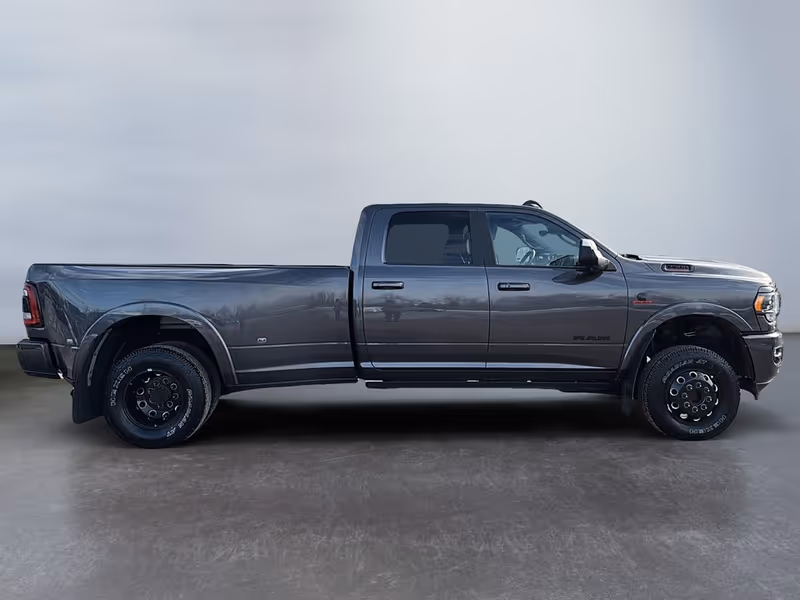 2022 Ram 3500 Limited