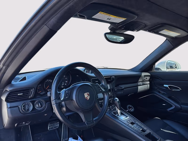 2013 Porsche 911 Carrera 4