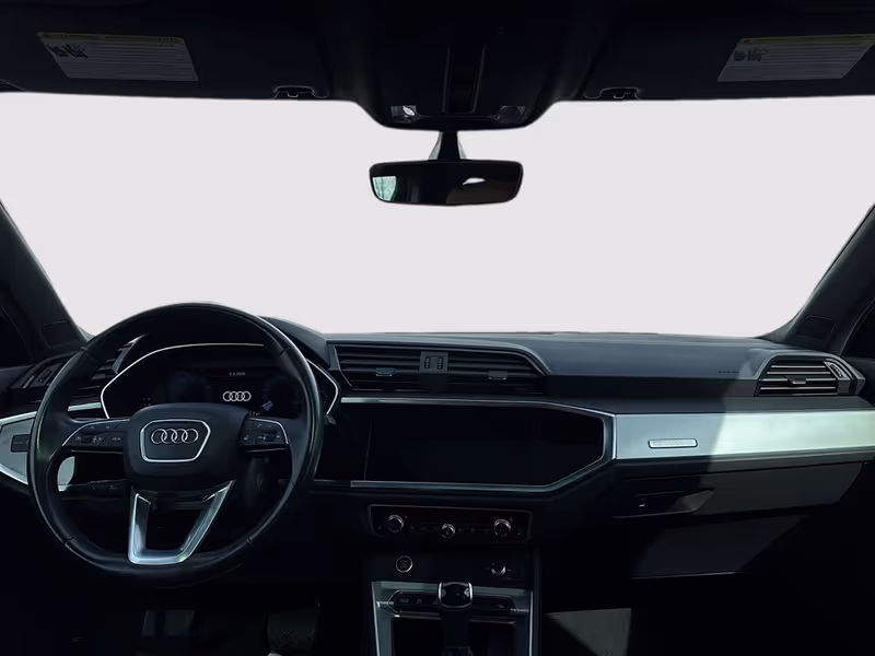 2022 Audi Q3 Komfort