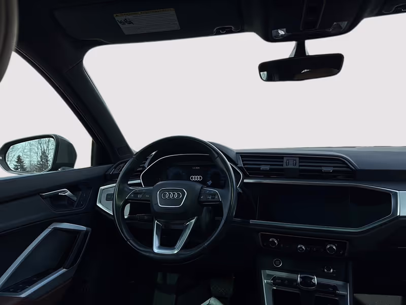 2022 Audi Q3 Komfort