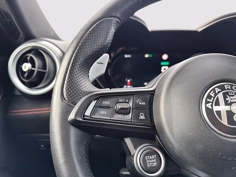 2024 Alfa Romeo Tonale Veloce