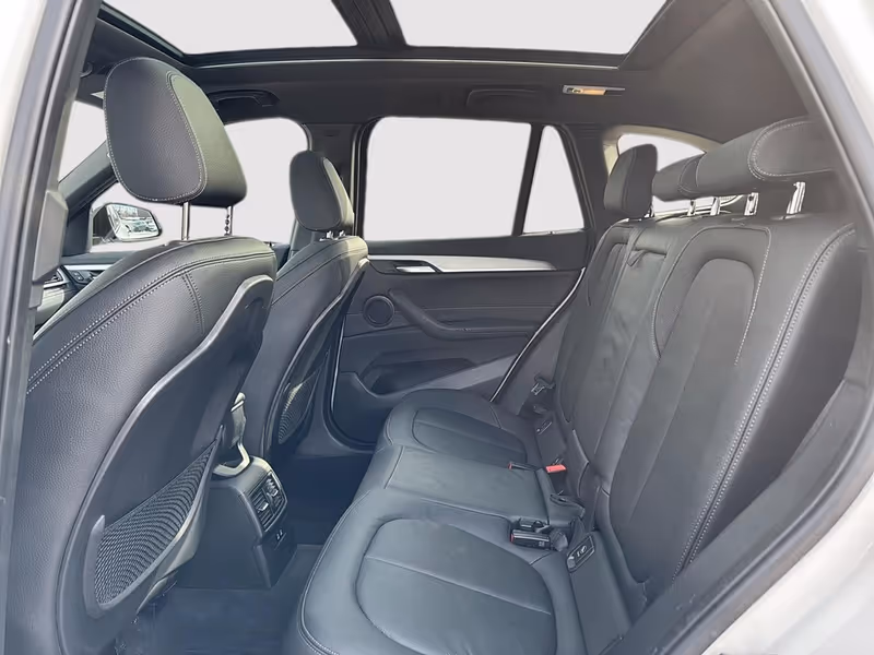 2022 BMW X1 xDrive28i