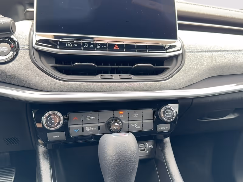 2024 Jeep Compass Sport