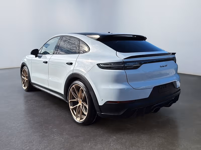 2023 Porsche Cayenne Turbo GT
