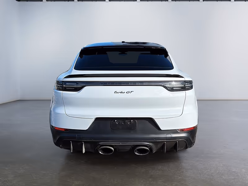2023 Porsche Cayenne Turbo GT