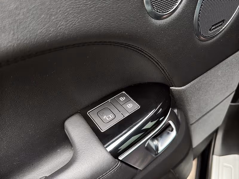 2022 Land Rover Range Rover Sport HSE Silver