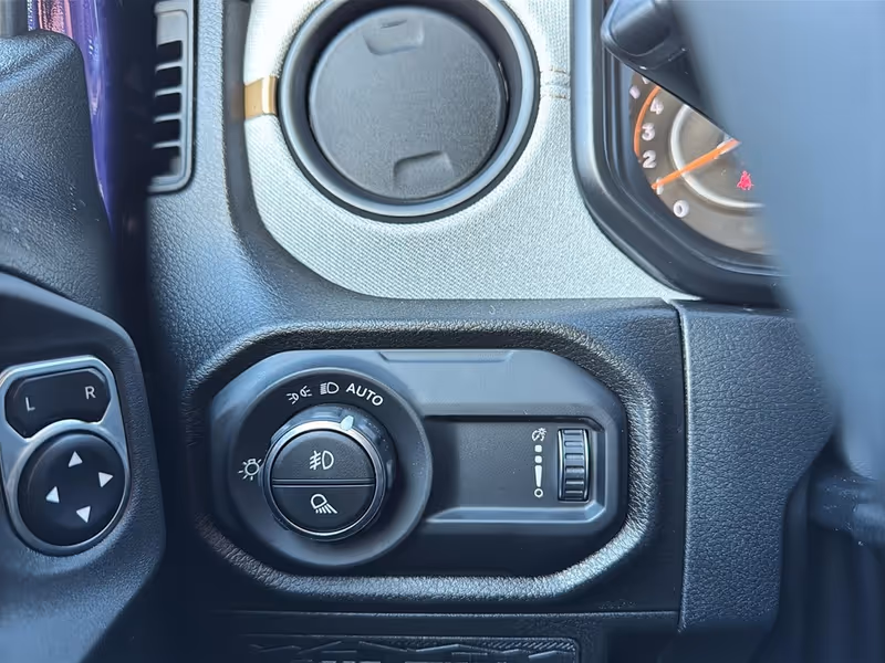 2026 Jeep Gladiator Sport S