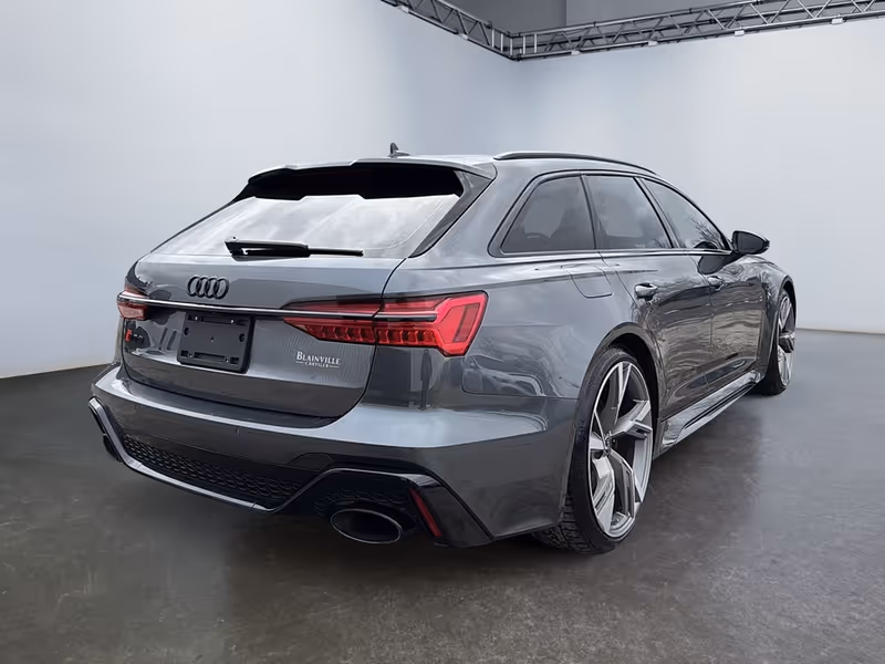 2022 Audi RS 6 Avant 4.0 TFSI quattro