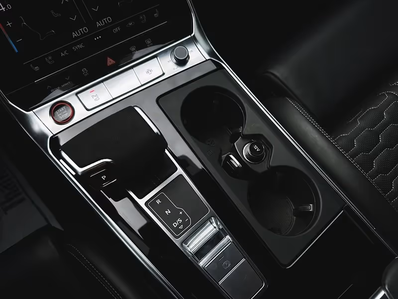 2022 Audi RS 6 Avant 4.0 TFSI quattro