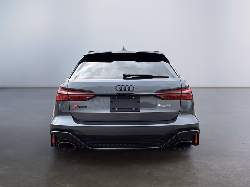 2022 Audi RS 6 Avant 4.0 TFSI quattro