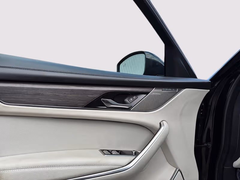 2022 Jaguar F-PACE P250 S