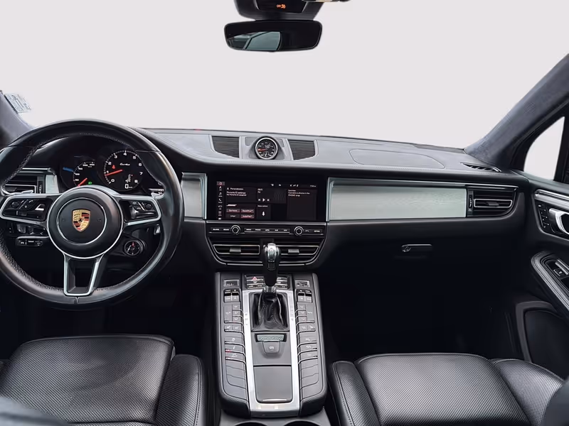 2020 Porsche Macan Turbo