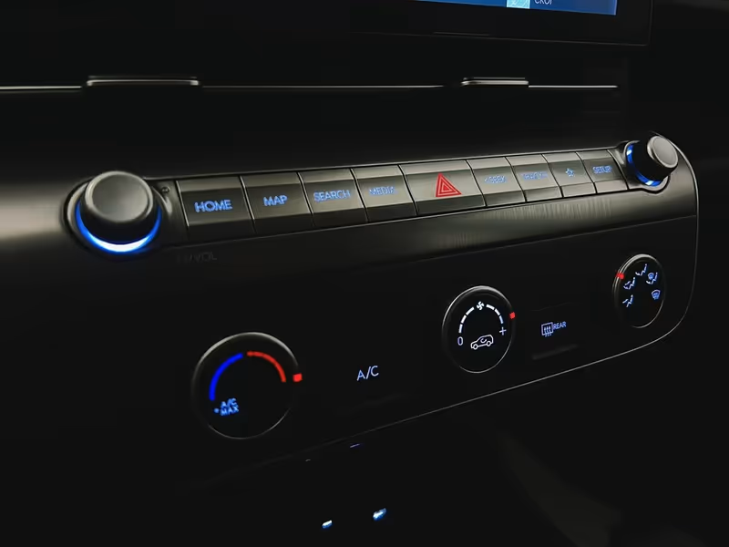 2024 Hyundai Kona Essential