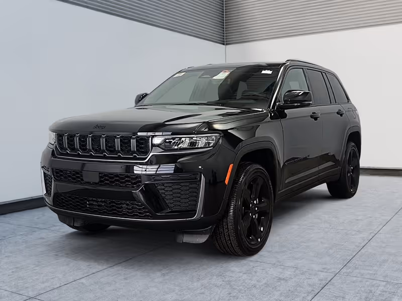2026 Jeep Grand Cherokee Altitude