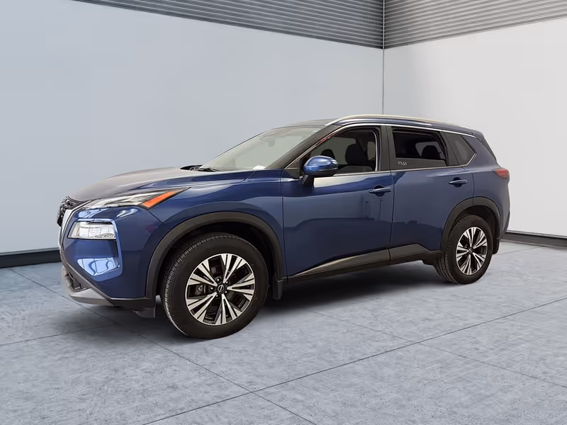 2023 Nissan Rogue SV Moonroof