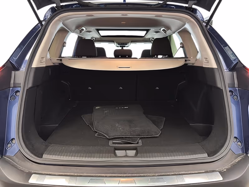 2023 Nissan Rogue SV Moonroof