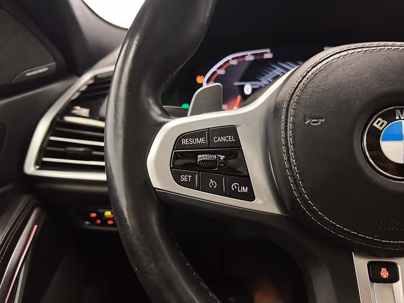 2022 BMW X6 xDrive40i