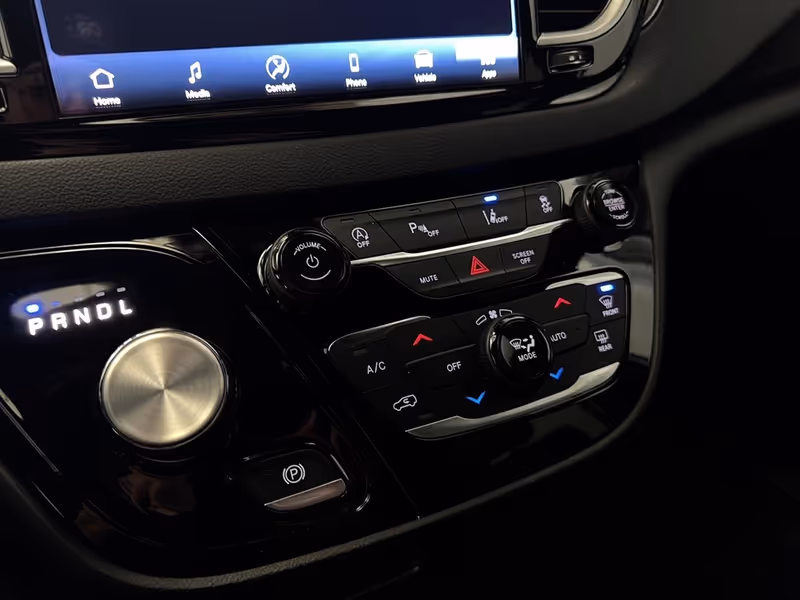 2026 Chrysler Grand Caravan SXT